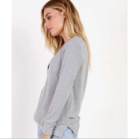 LNA Brushed Vetica Sweater in Heather Grey M NWT - Picture 2 of 4
